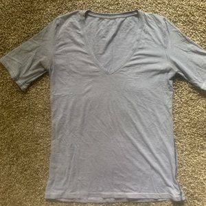 Lululemon striped 1/2 sleeve top🤍🖤